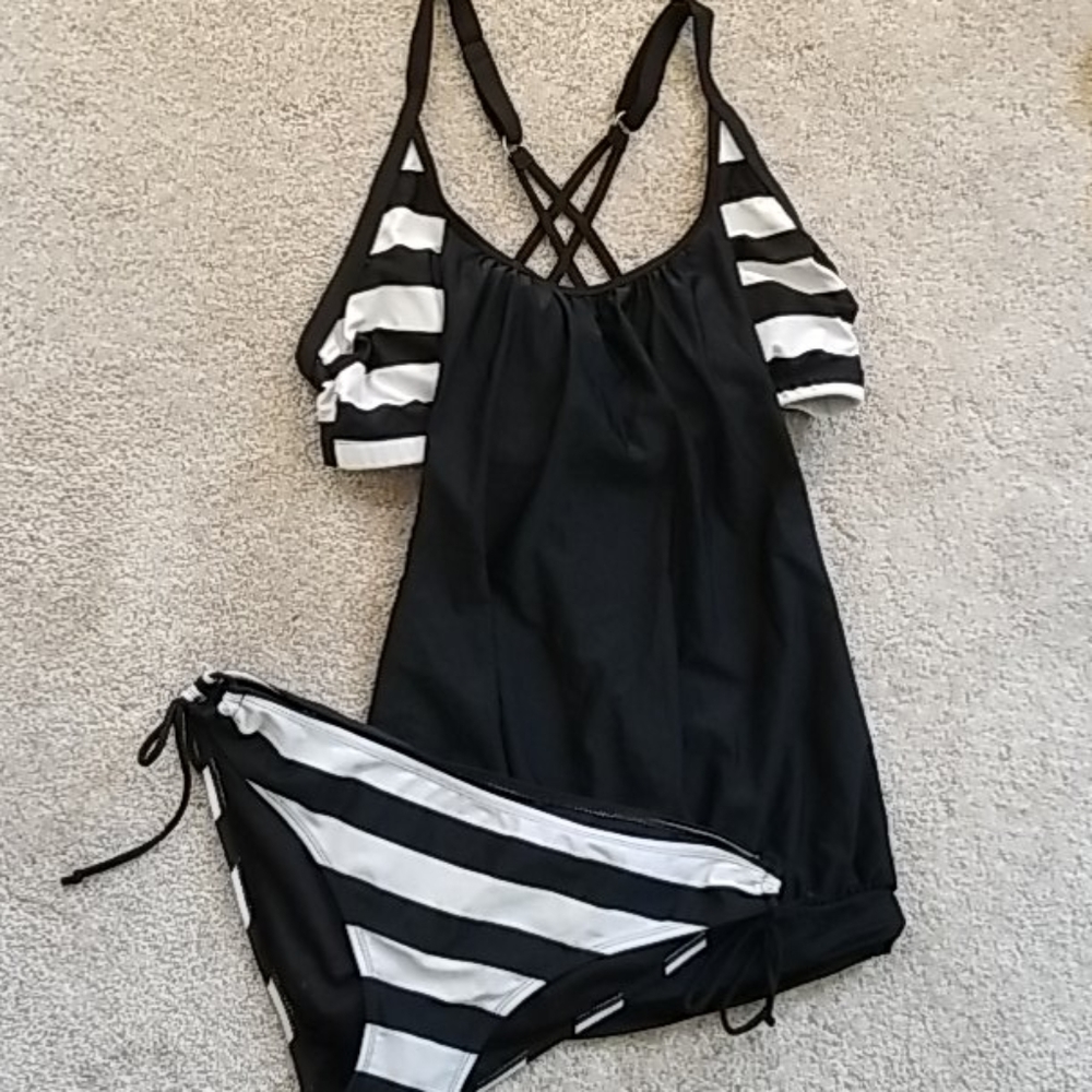 Tankini bathing suit-(L)